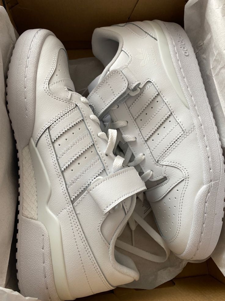 Adidas Forum Low Cırtlı Beyaz