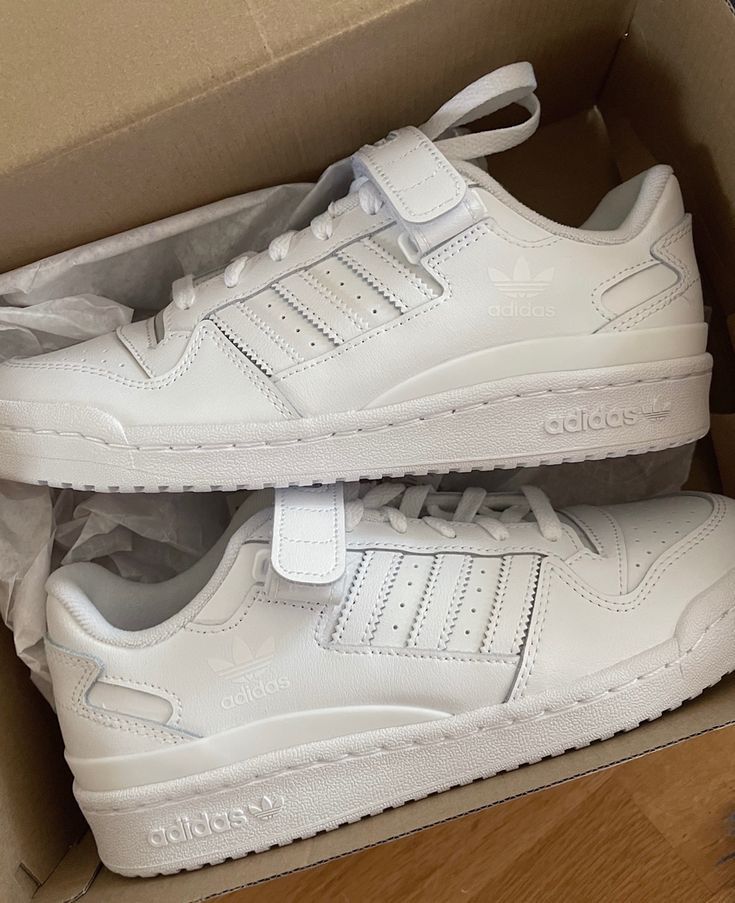 Adidas Forum Low Cırtlı Beyaz