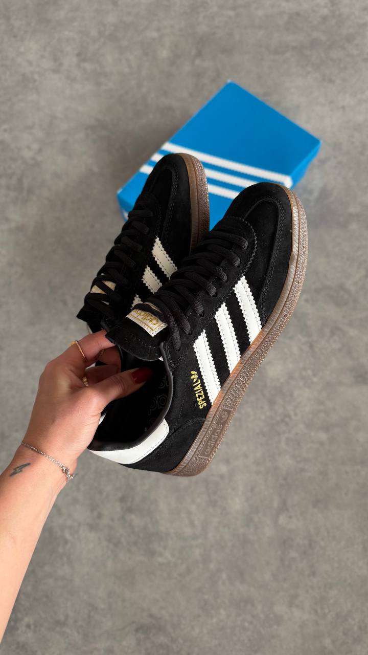 Adidas Spezial Siyaha Beyaz
